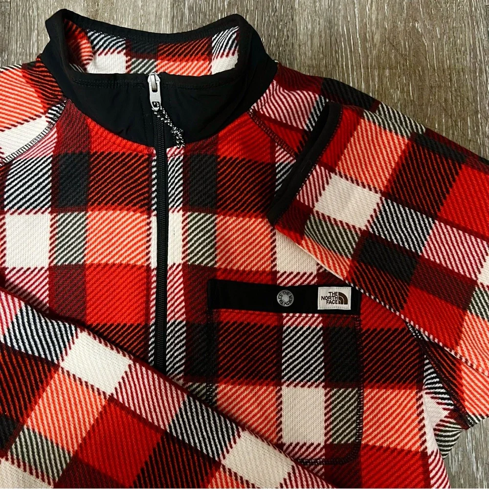 NWOT The North Face Men's Gordon Lyons Red Black Plaid 1/4 Zip Size Large